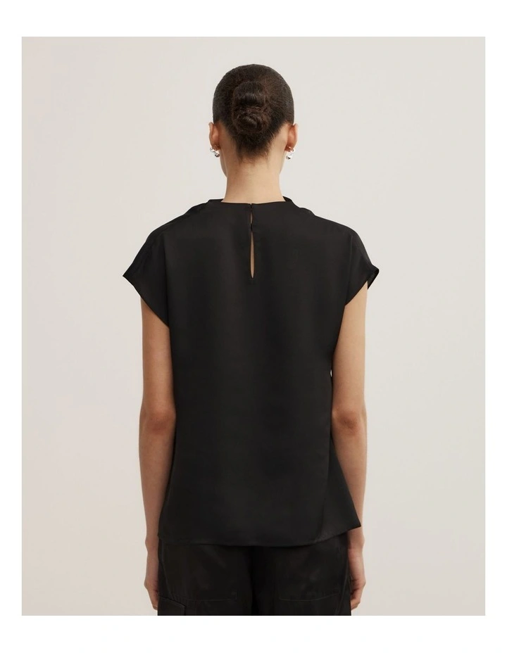 Tuck Shoulder Top in Black image 4