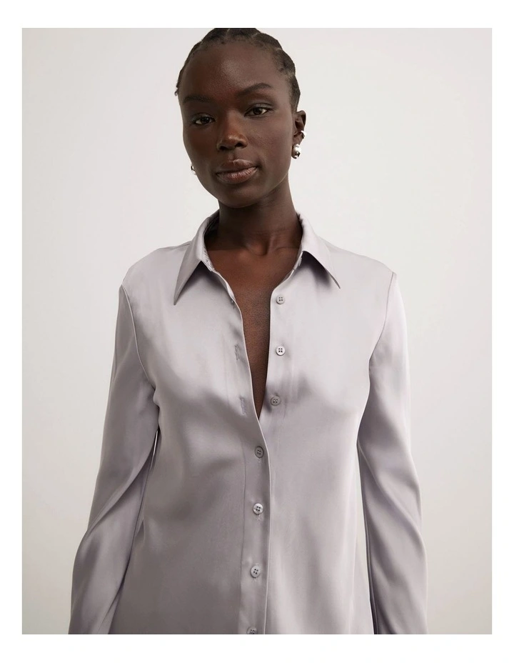 Slim Satin Shirt in Silver image 4