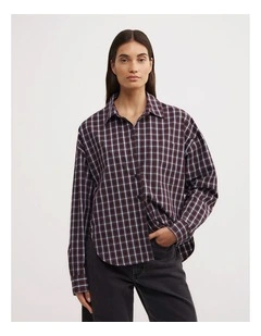 Curved Hem Shirt in Plum Check