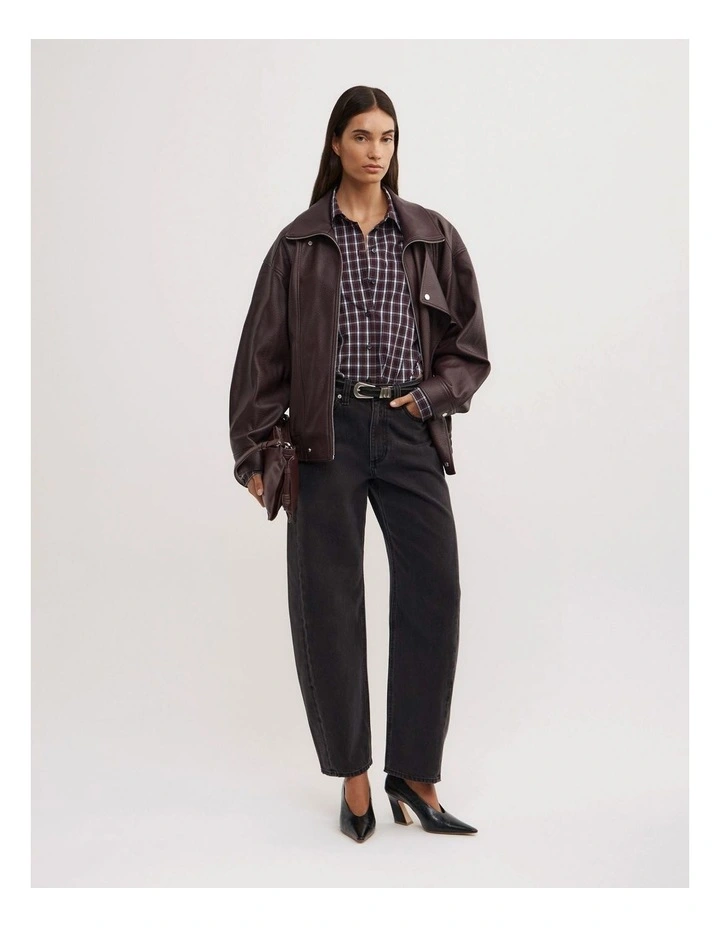 Curved Hem Shirt in Plum Check image 3