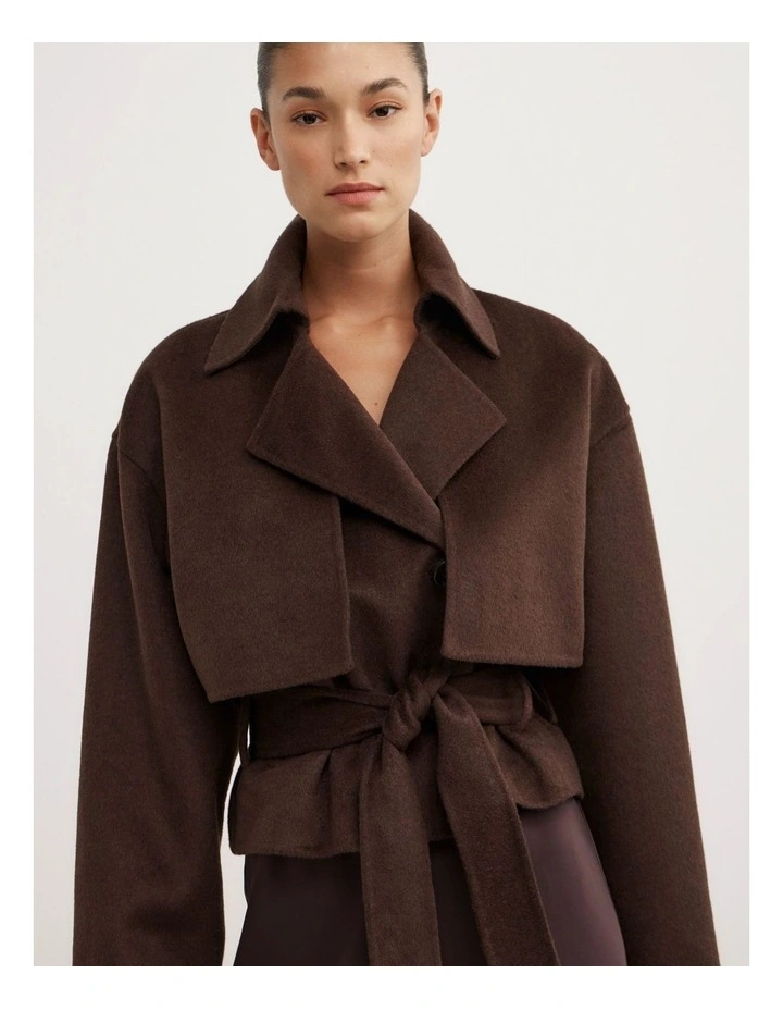 Cropped Trench Coat in Cocoa Marle image 3
