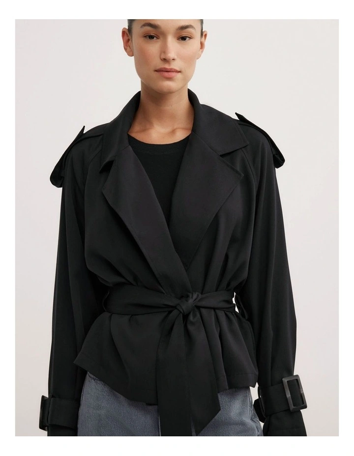 Fluid Cropped Trench Coat in Black image 3