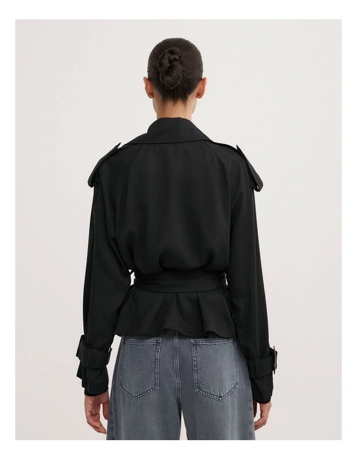 Fluid Cropped Trench Coat in Black image 4