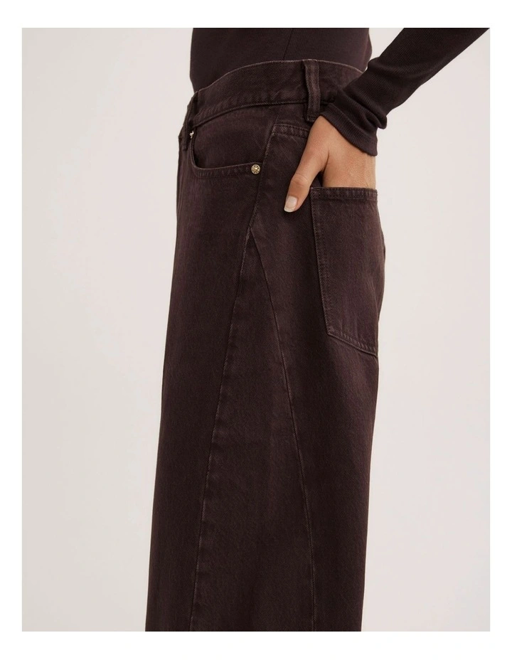 Barrel Leg Jeans in Espresso image 3