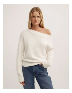 Fluffy Asymmetric Knit Jumper in Vanilla