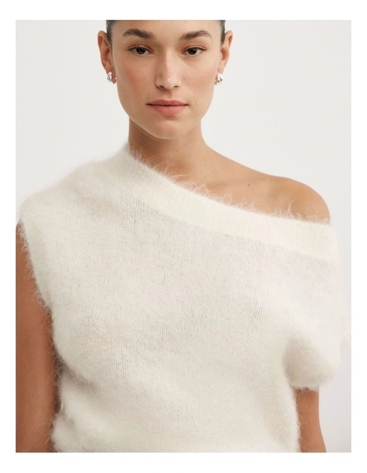 Asymmetric Fluffy Top in Vanilla image 3