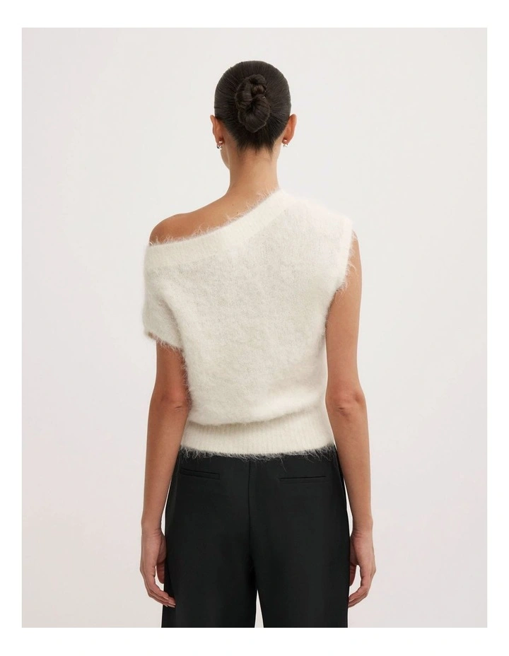 Asymmetric Fluffy Top in Vanilla image 4