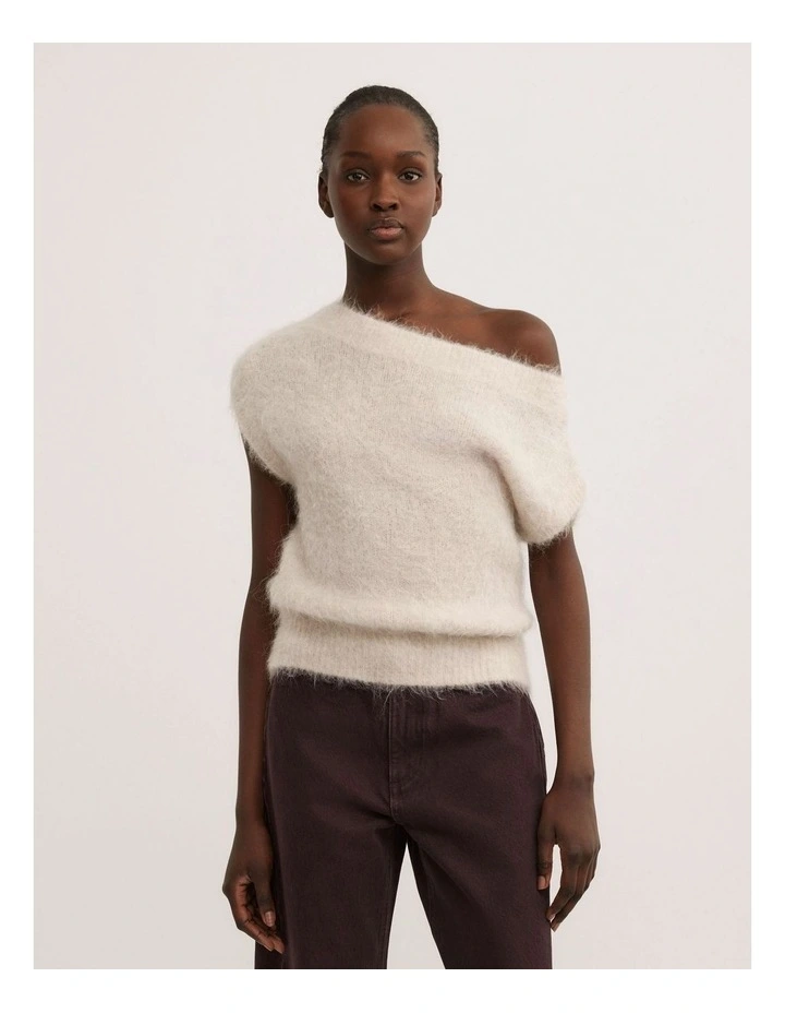 Asymmetric Fluffy Top in Oak Marle image 1