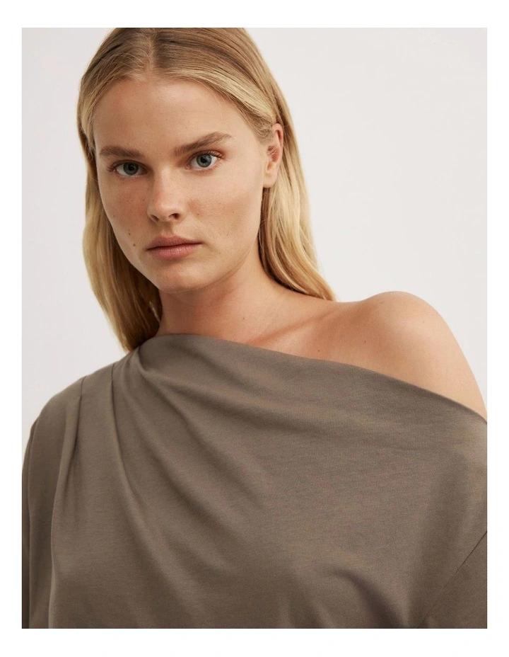 Asymmetric Relaxed T-shirt in Deep Sage image 3