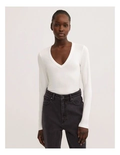 V Neck Long Sleeve Top in Fresh White