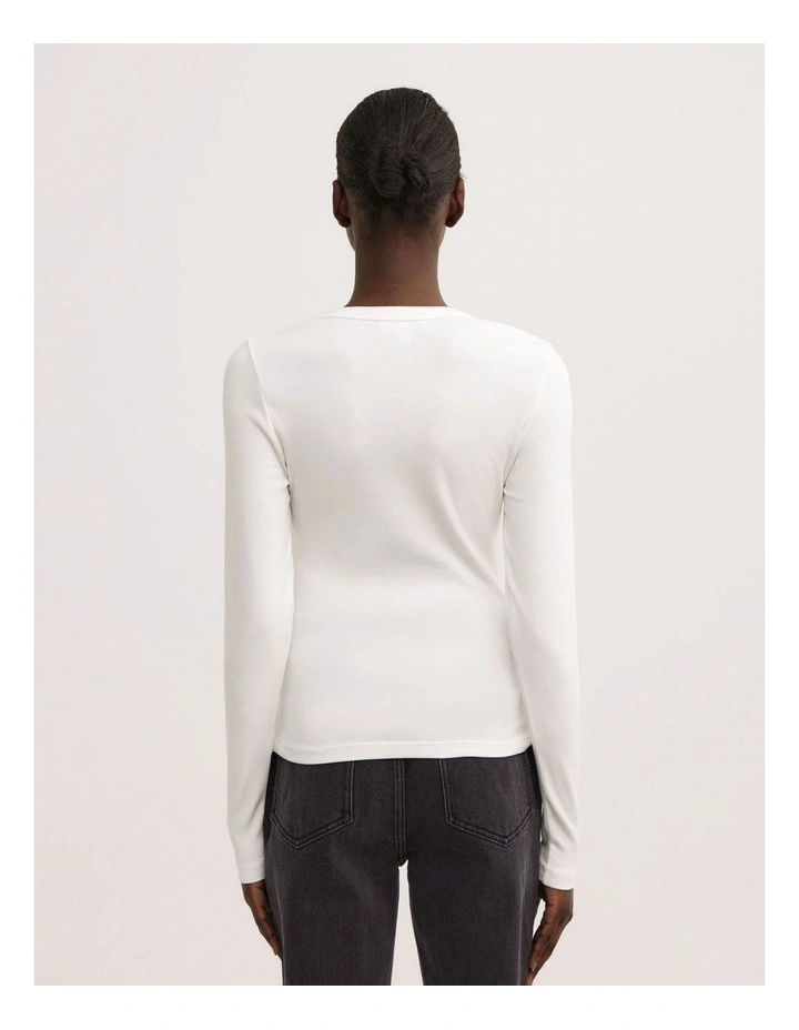 V Neck Long Sleeve Top in Fresh White image 5