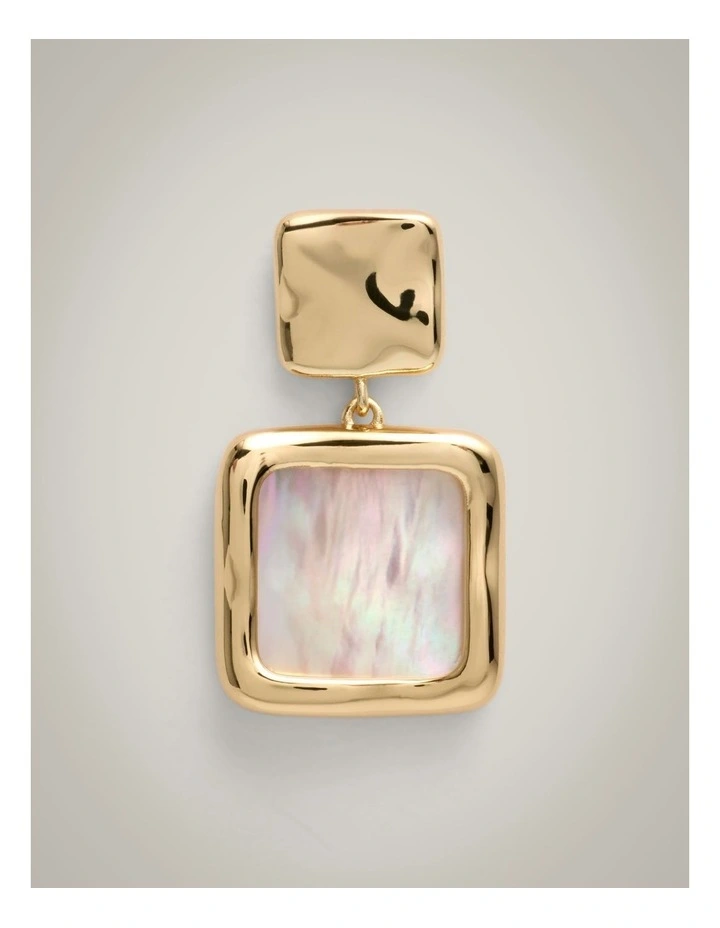 Gemma Earrings in Gold image 3