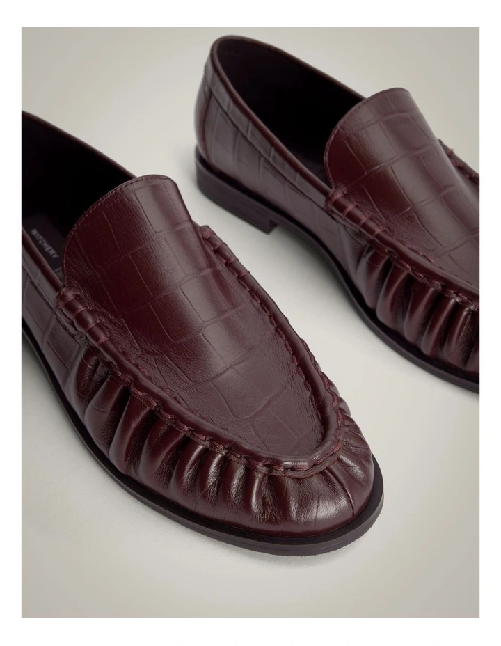 Zoe Loafer in Fig image 4