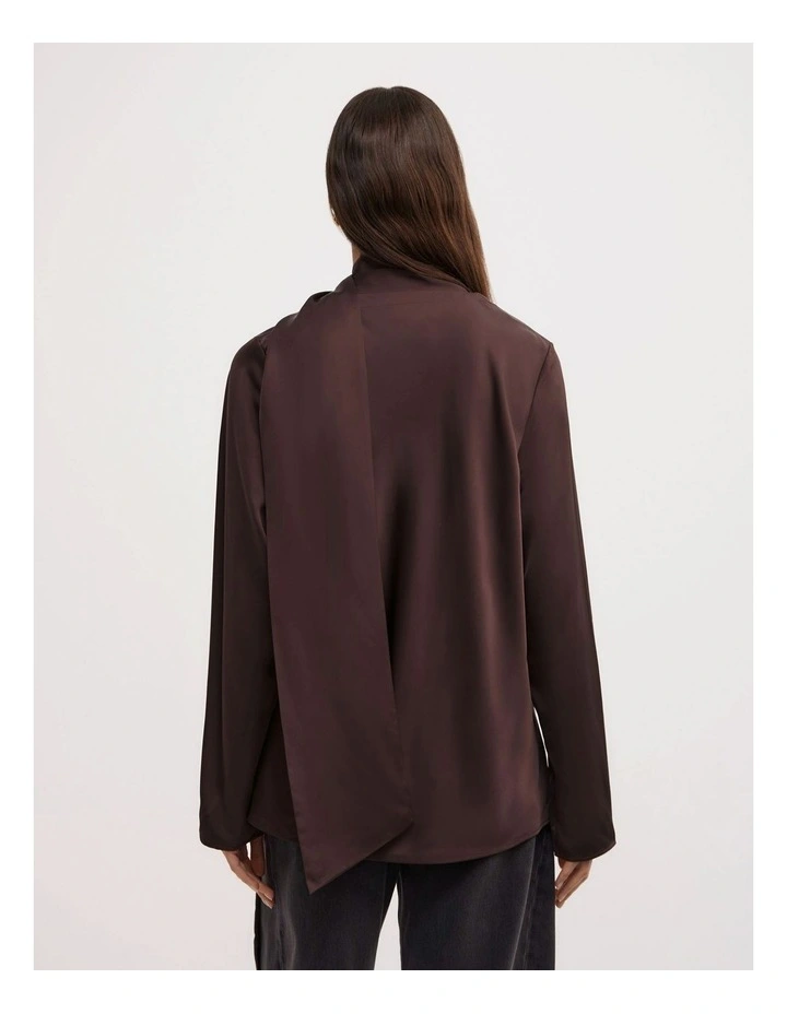 Long Sleeve V-Neck Scarf Top in Espresso image 5