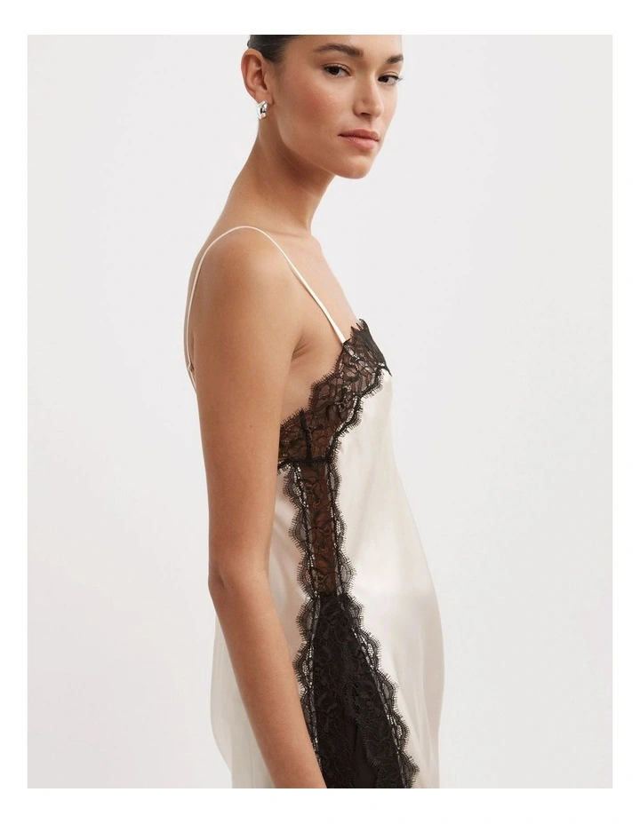 Tunic Top in Vanilla image 3