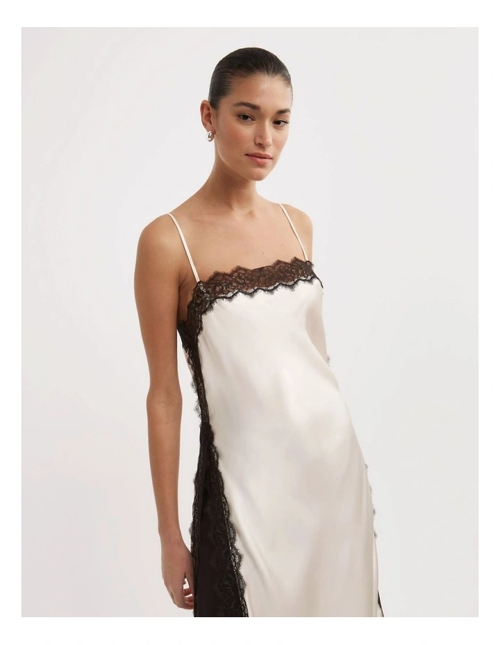 Tunic Top in Vanilla image 4