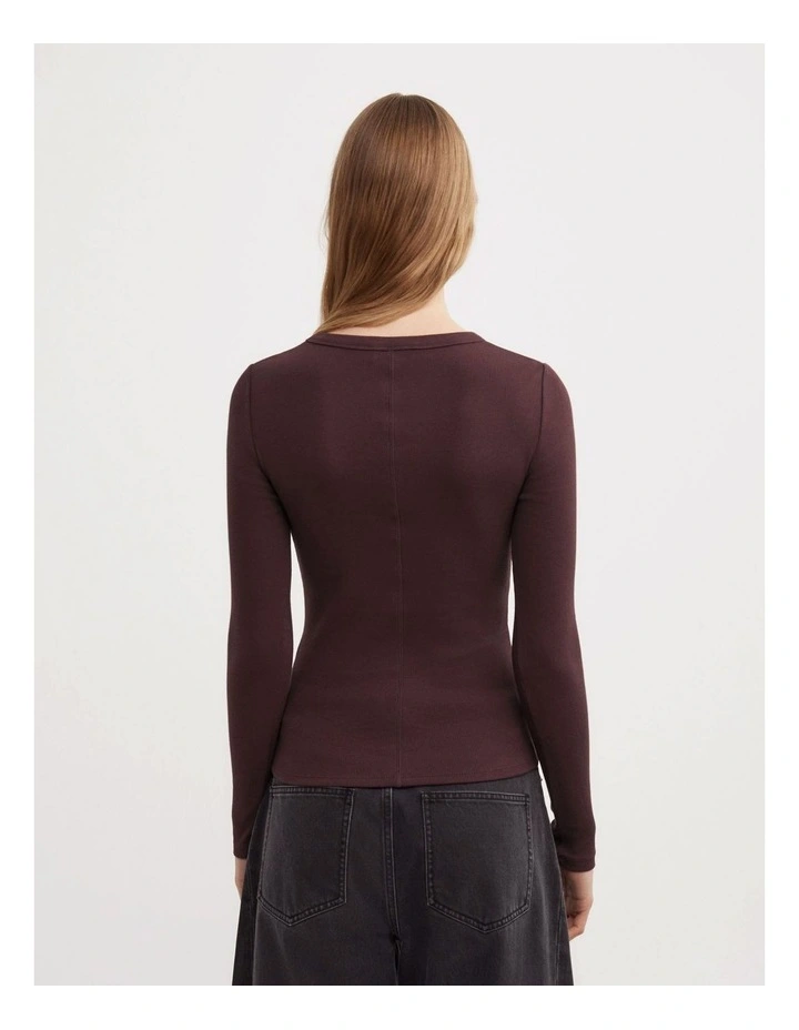 Crew Neck Rib Long Sleeve Top in Aubergine image 5