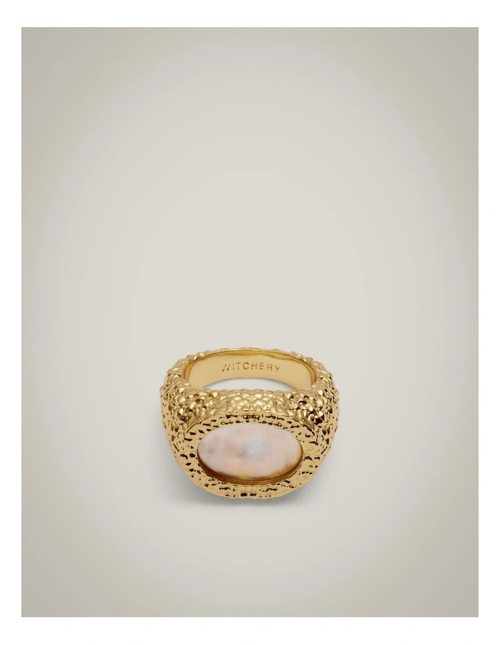 Hattie Ring in Gold image 3