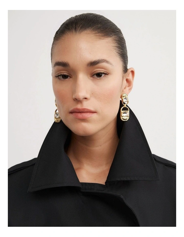 Luca Pendant Earrings in Gold image 2