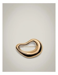 Kelly Brooch in Gold