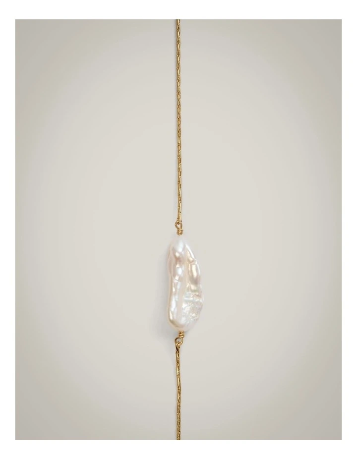 Sage Necklace in Gold image 2