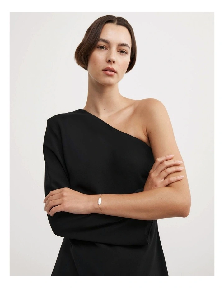 Sage Bracelet in Gold image 2