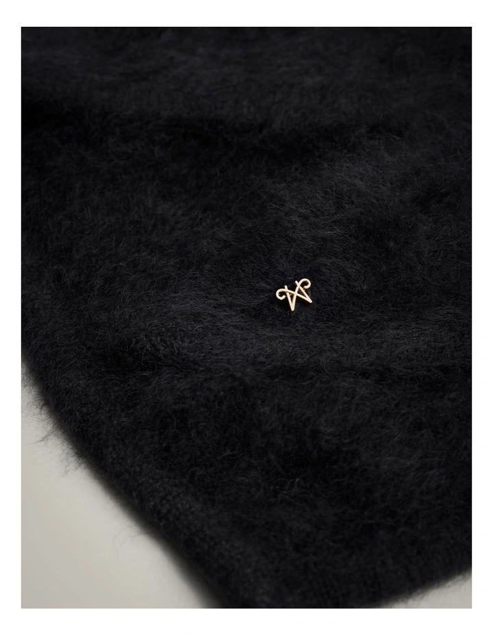 Fluffy Cashmere Scarf in Black image 4