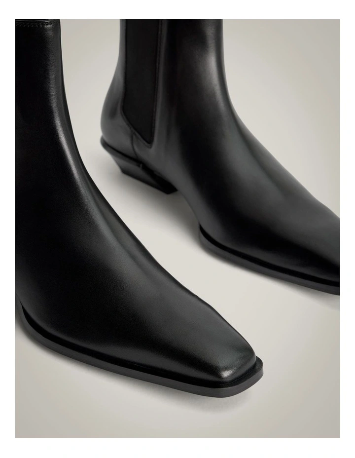 Ruth Boots in Black image 4