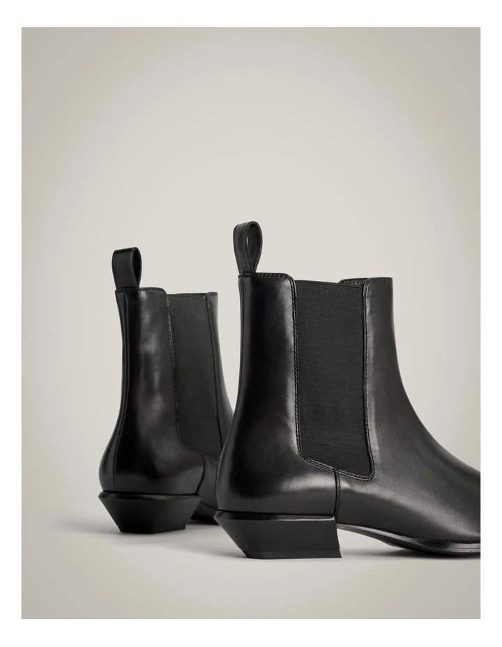 Ruth Boots in Black image 5