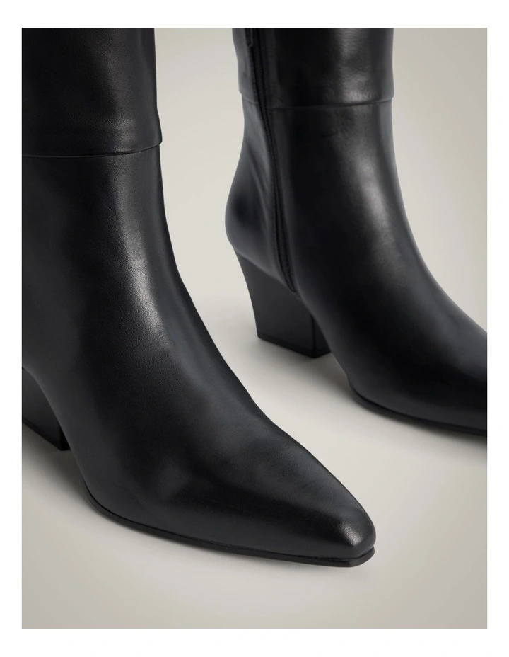 Noah Boots in Black image 5