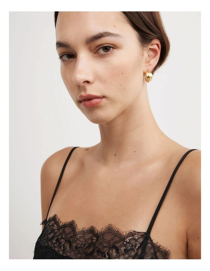 Penny Hoop Earrings in Satin Gold image 2