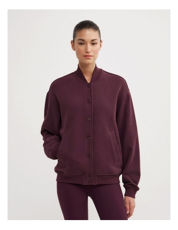 Aubergine colour
