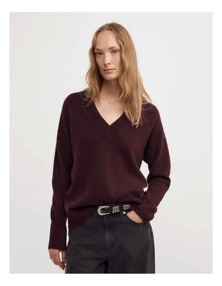 Cashmere V-neck Knit Jumper in Aubergine image 1