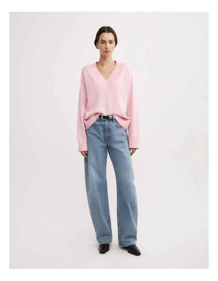 V-neck Knit Jumper in Primrose image 2