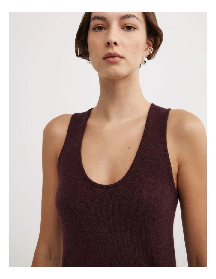 Cashmere Scoop Tank Top in Aubergine image 3