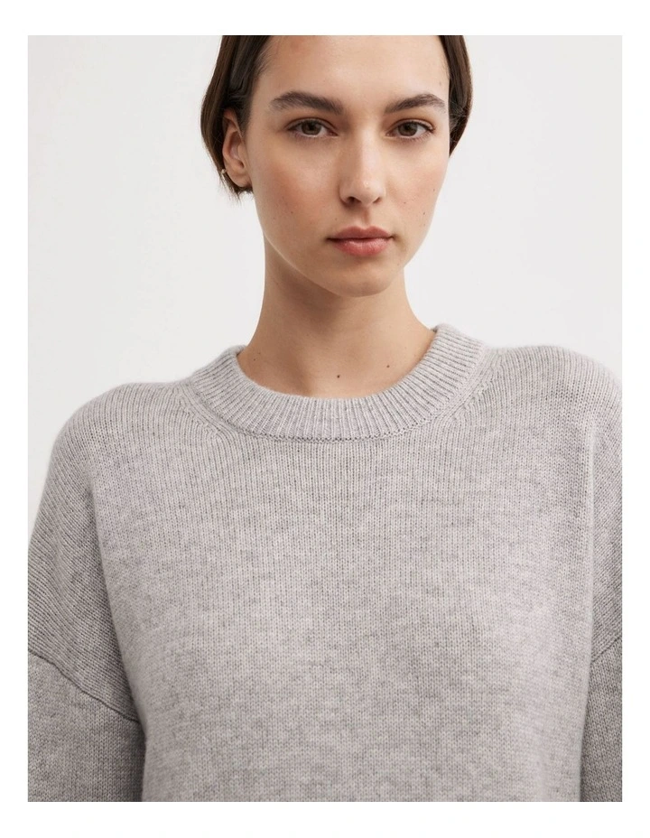 Relaxed Crew Neck Knit Jumpers in Light Grey Marle image 3
