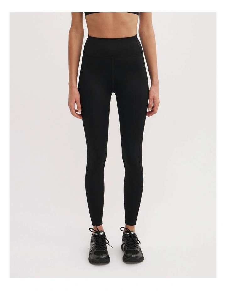 Leggings in Black image 5