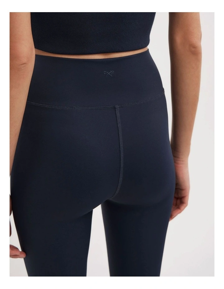 Leggings in Navy image 4