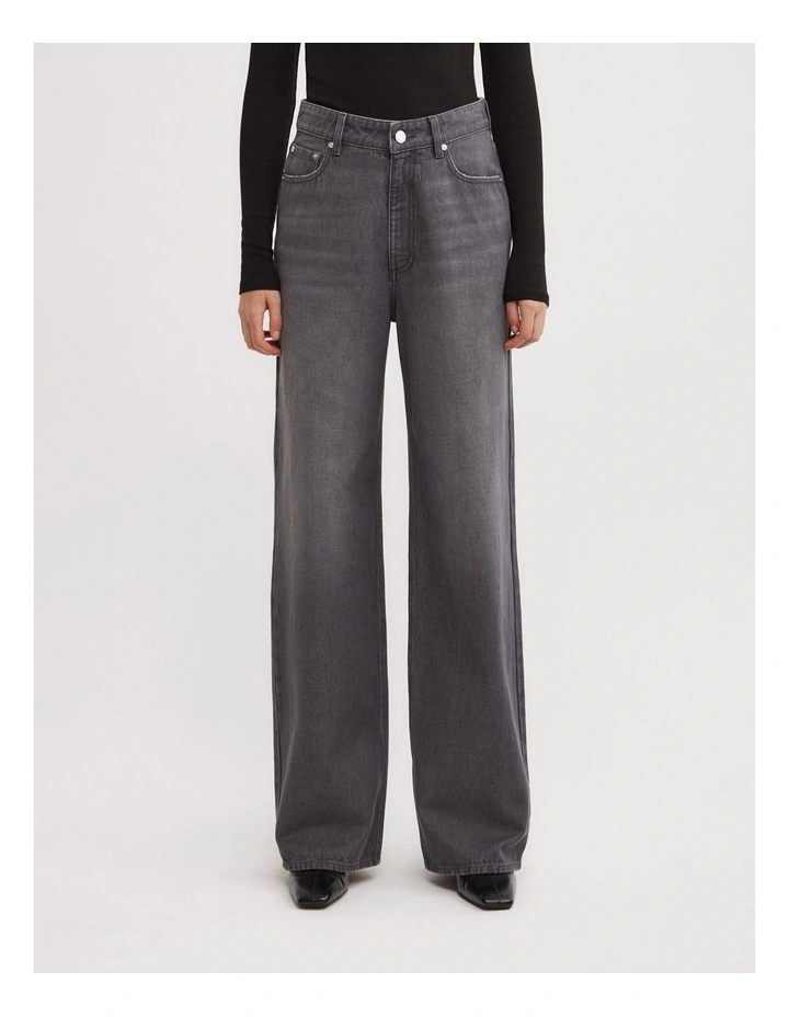 Wide Leg Jeans in Faded Grey image 2