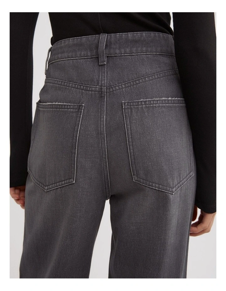 Wide Leg Jeans in Faded Grey image 5