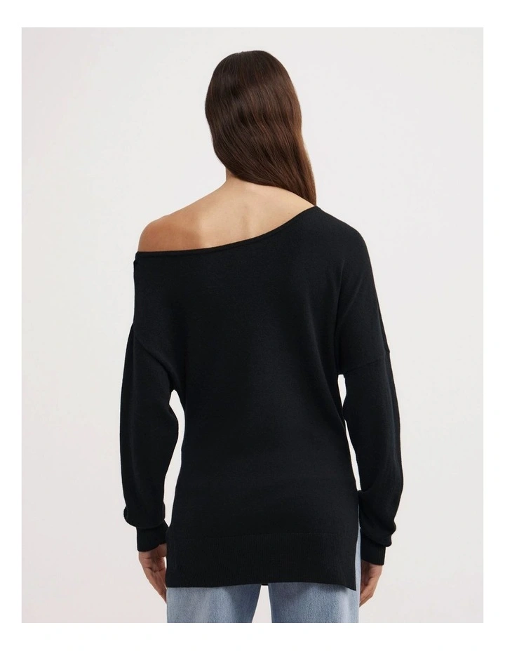 One Shoulder Knit in Black image 4