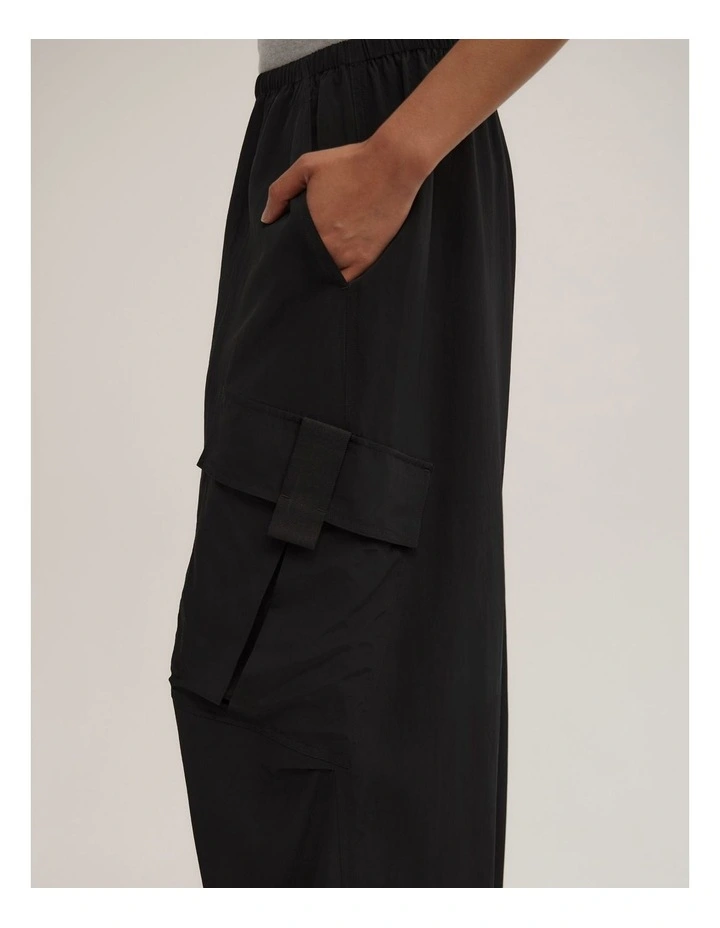 Cargo Pant in Black image 4