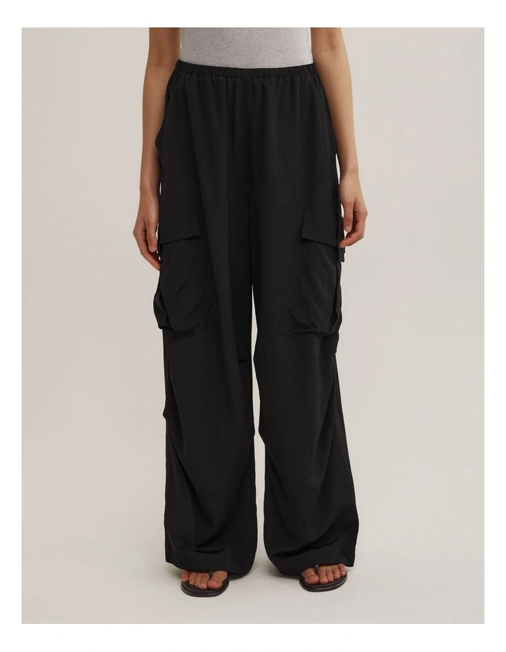 Cargo Pant in Black image 6