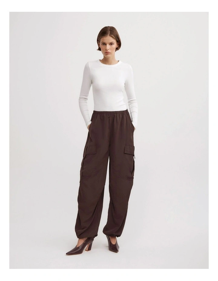 Cargo Pant in Espresso image 3