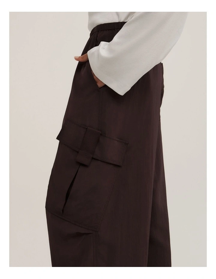 Cargo Pant in Espresso image 4