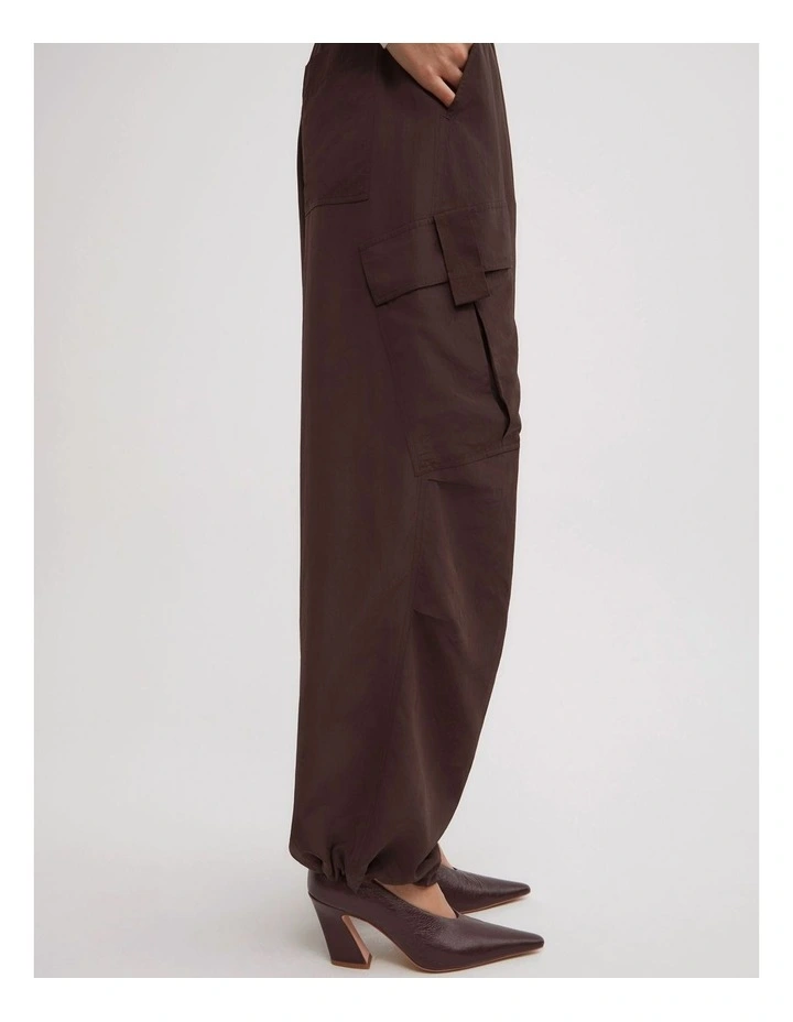 Cargo Pant in Espresso image 5