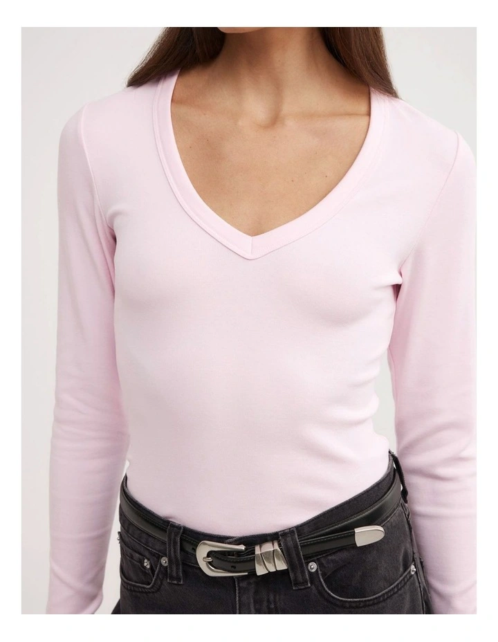 V-neck Long Sleeve Top in Ballet image 3