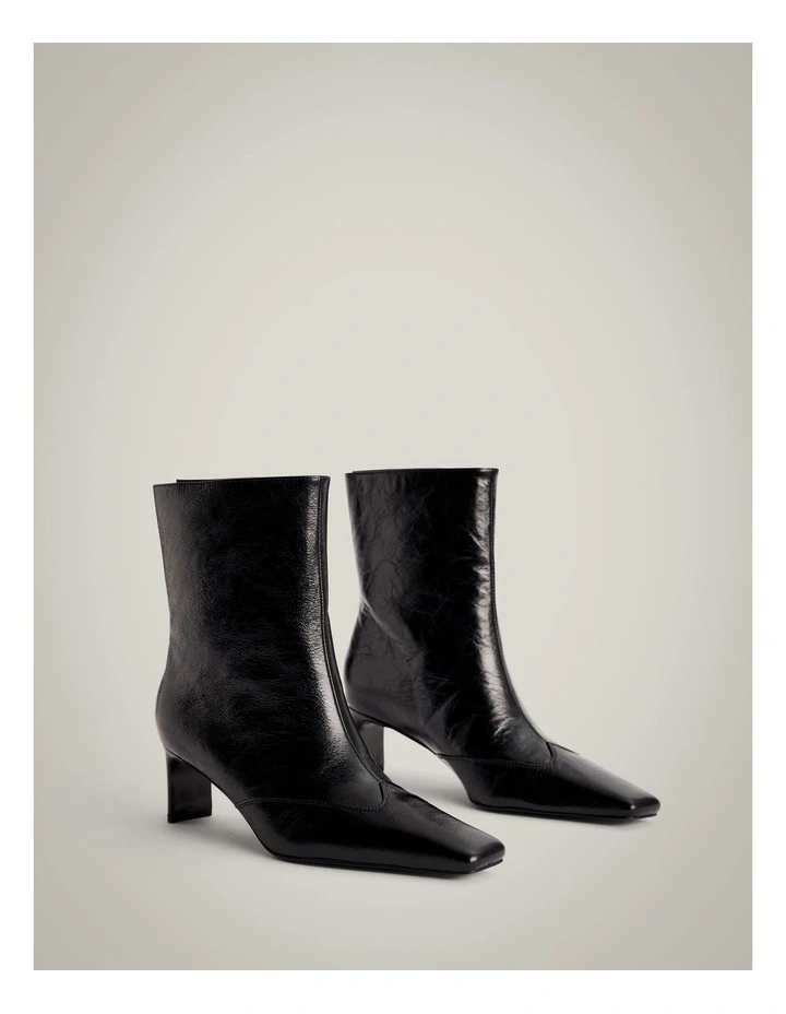 Rosie Boots in Black image 3