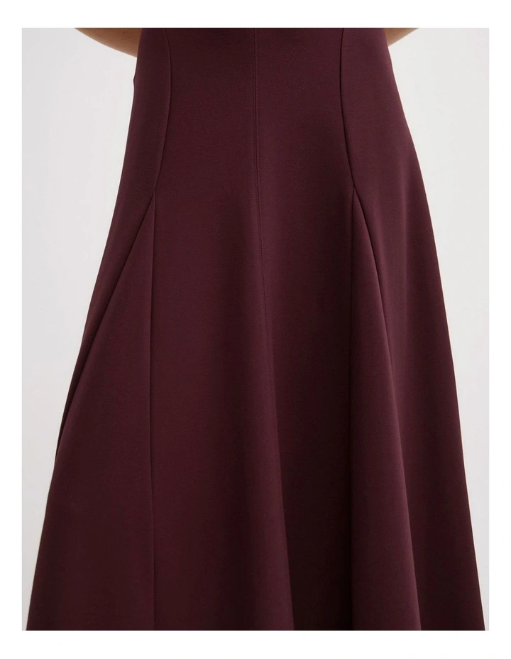 Jersey Panel Dress in Wine image 3