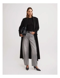 Barrel Leg Jeans in Washed Grey